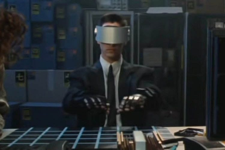 Johnny Mnemonic (1995)